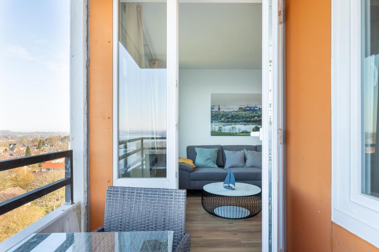 Mooi: Fantastisches Apartment Mit Seeblick Und Stil, Netflix Plön Extérieur photo