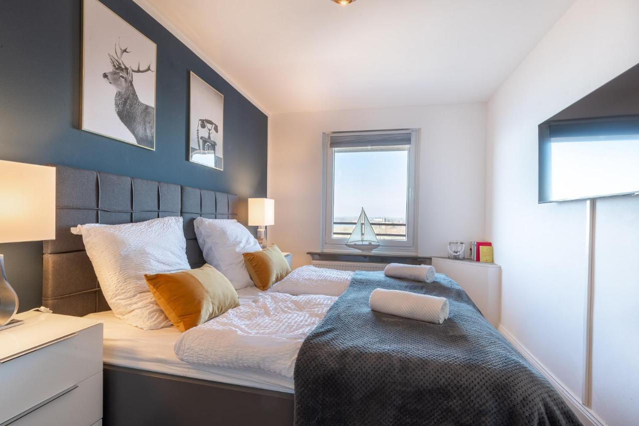 Mooi: Fantastisches Apartment Mit Seeblick Und Stil, Netflix Plön Extérieur photo